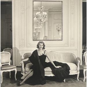 Willy Rizzo - Rita Hayworth At Dior - Silver Gelatin Print - 1950