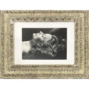 Cecil Beaton - Greta Garbo In Her Room At The Plaza Hotel - Silver Print - 1946