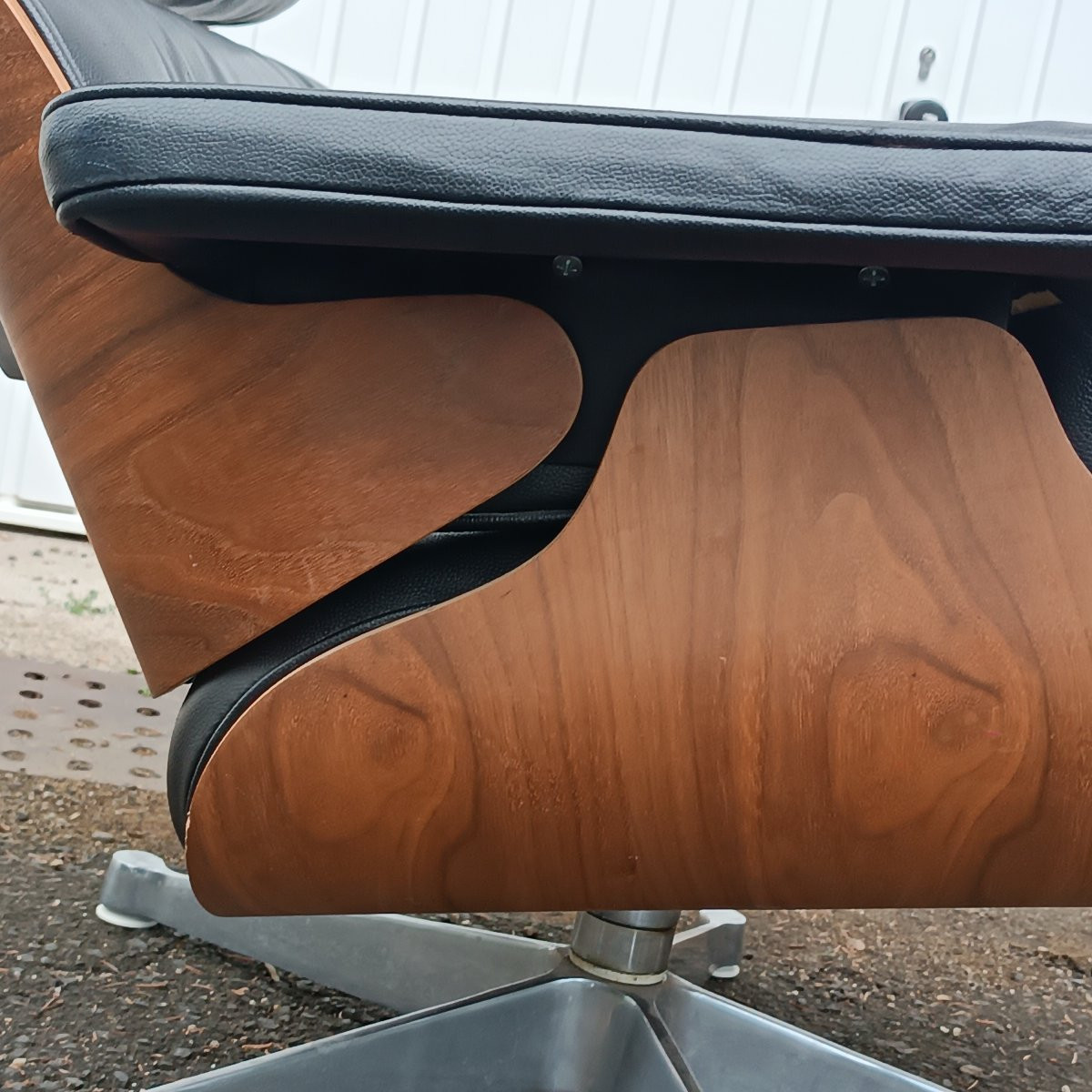 Lounge Chair Ray & Charles Eames -photo-2