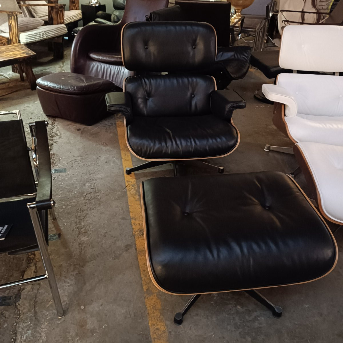 Lounge Chair Ray & Charles Eames MARKO -photo-4