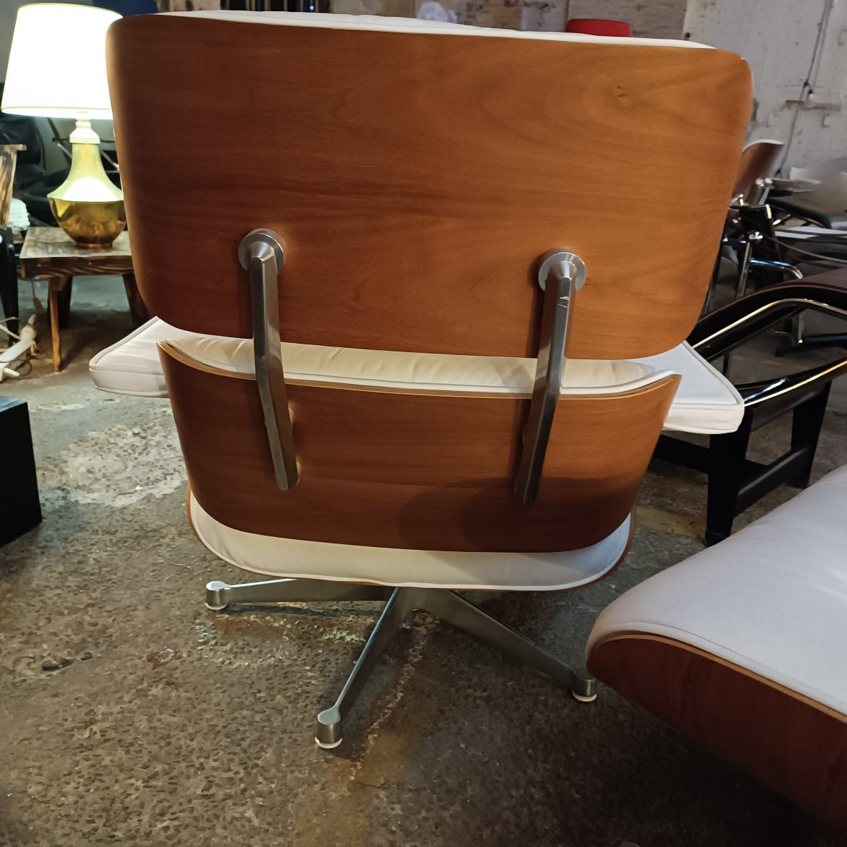 Lounge Chair Ray & Charles Eames ICF 90'-photo-3