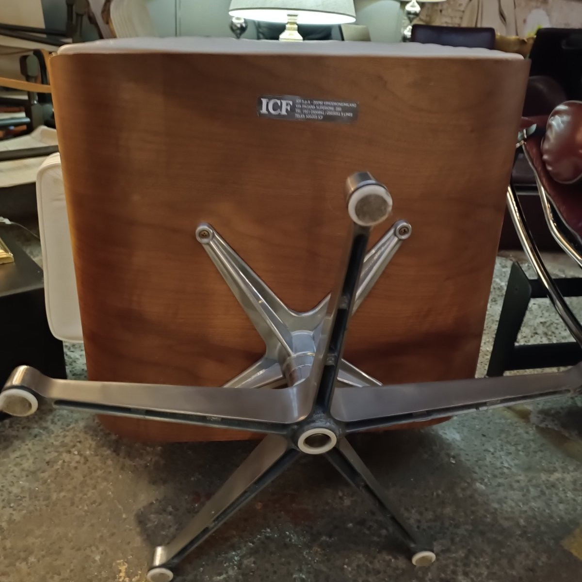 Lounge Chair Ray & Charles Eames ICF 90'-photo-1