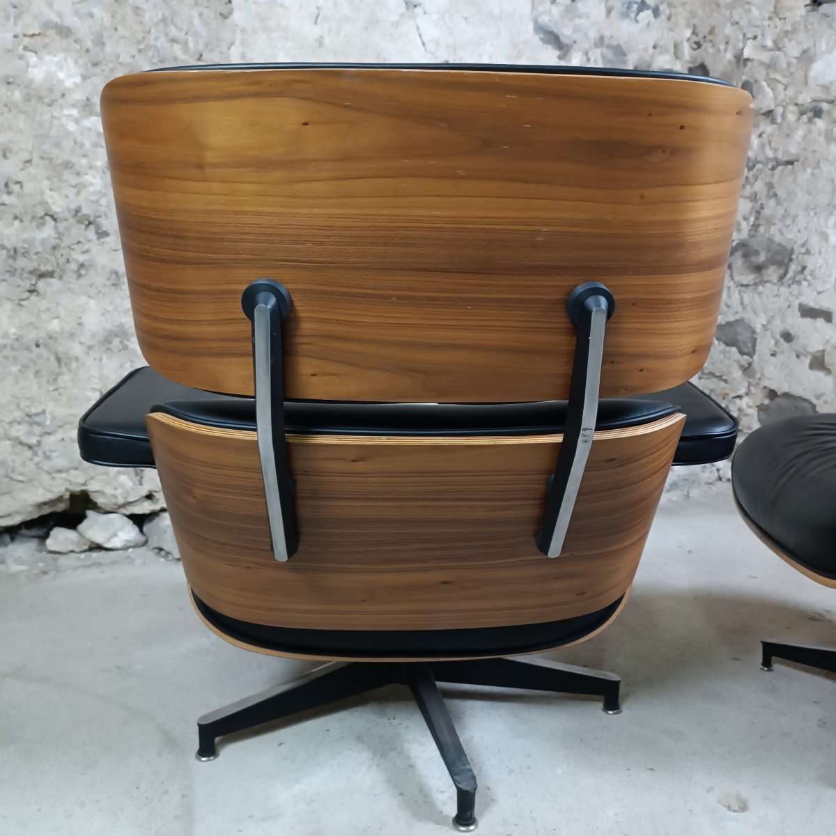 Lounge Chair Ray & Charles Eames -photo-2