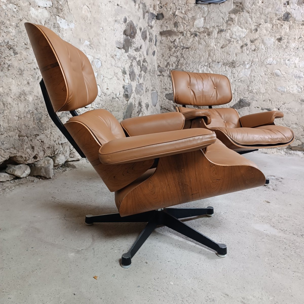 Paire de lounge chair Eames Mobilier International -photo-2