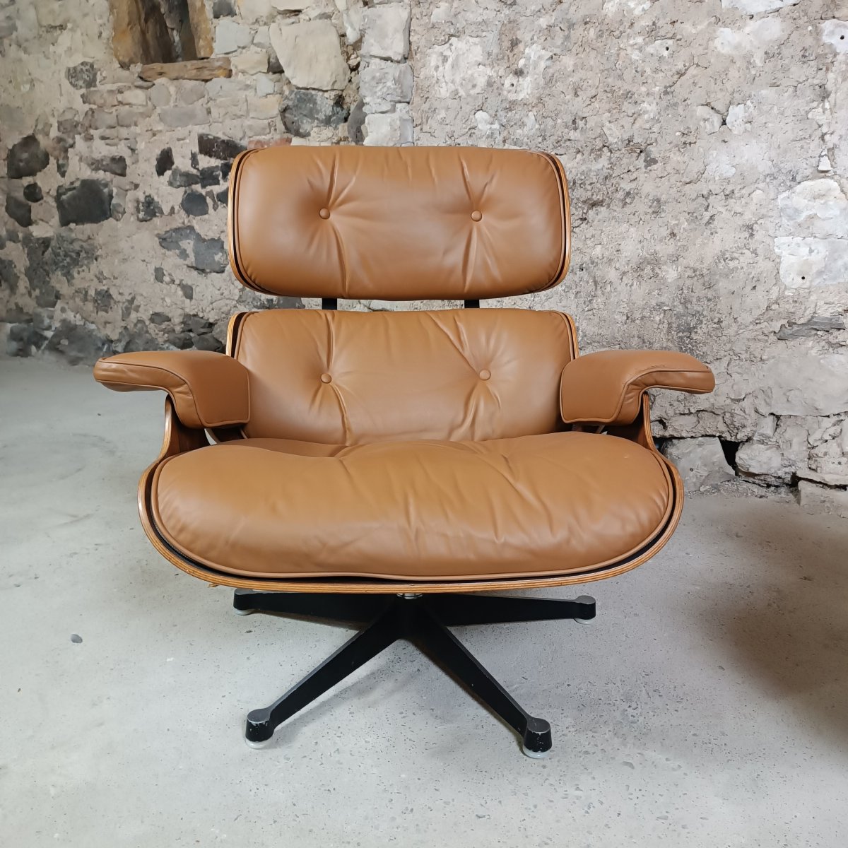 Paire de lounge chair Eames Mobilier International -photo-3