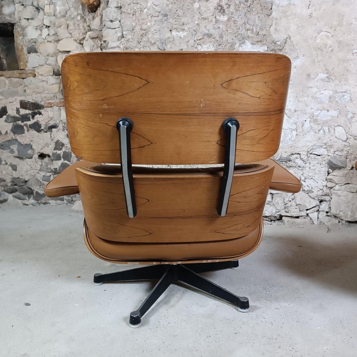 Paire de lounge chair Eames Mobilier International -photo-2