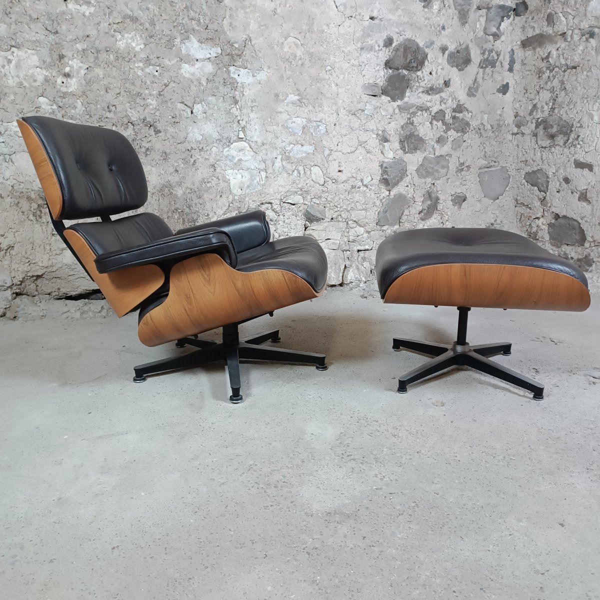 Lounge Chair Ray & Charles Eames -photo-2