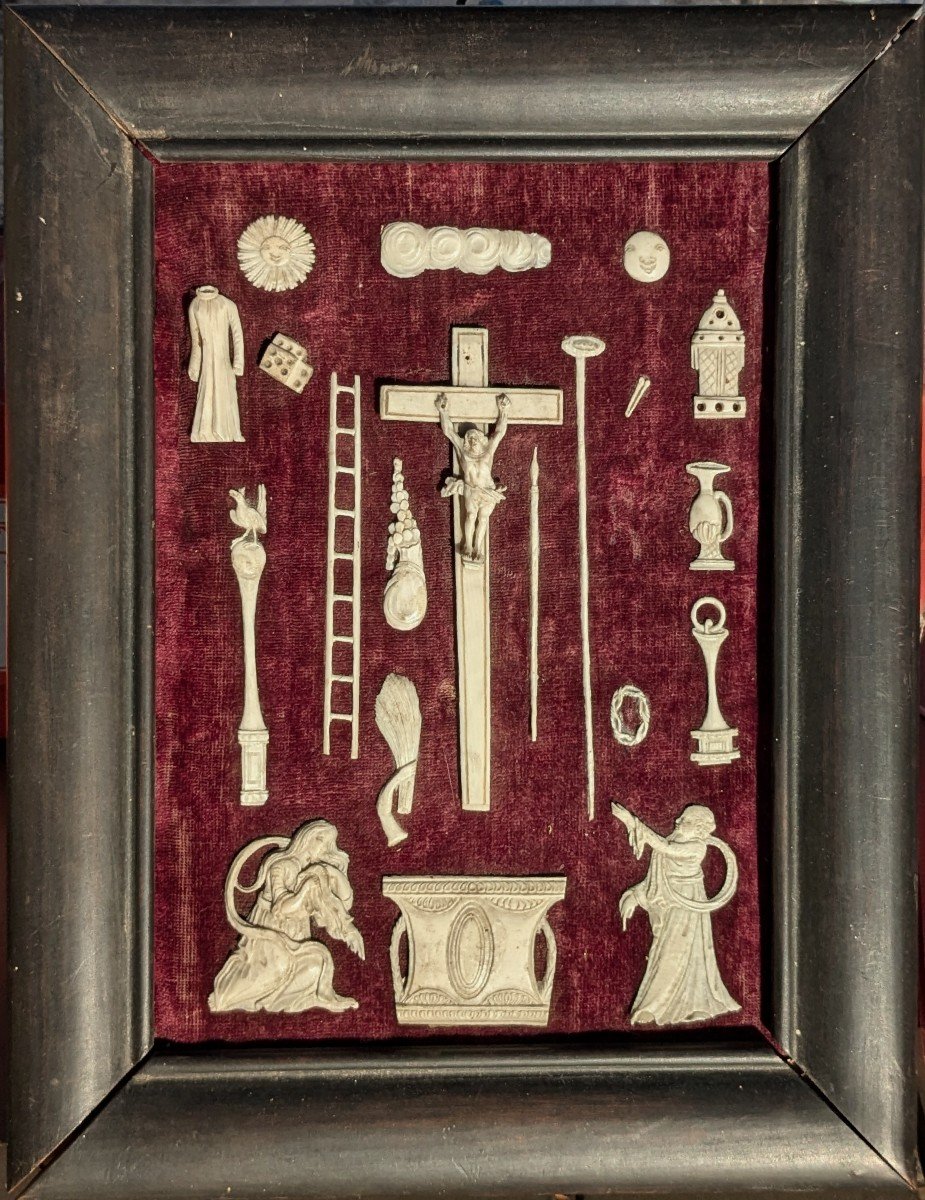 Folk Art, Christ, Mary Magdalene Bone Carved Objects, Ex Voto ? 19th Century