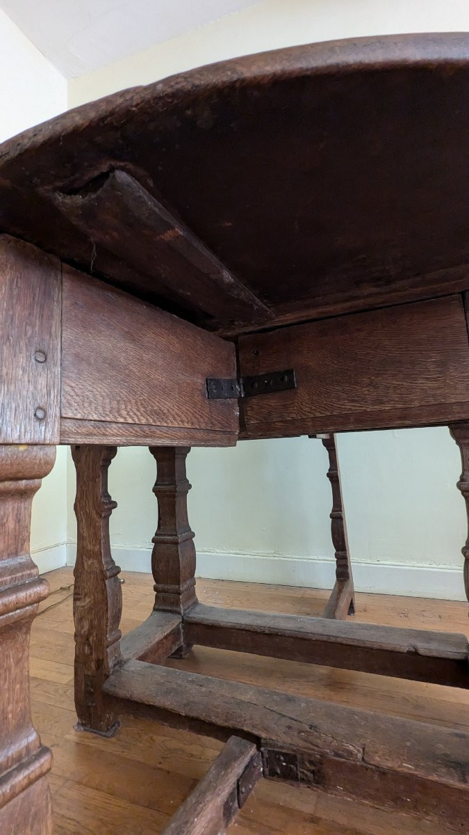 Rare 17th Century Table, Gateleg Style, Opening Legs-photo-1