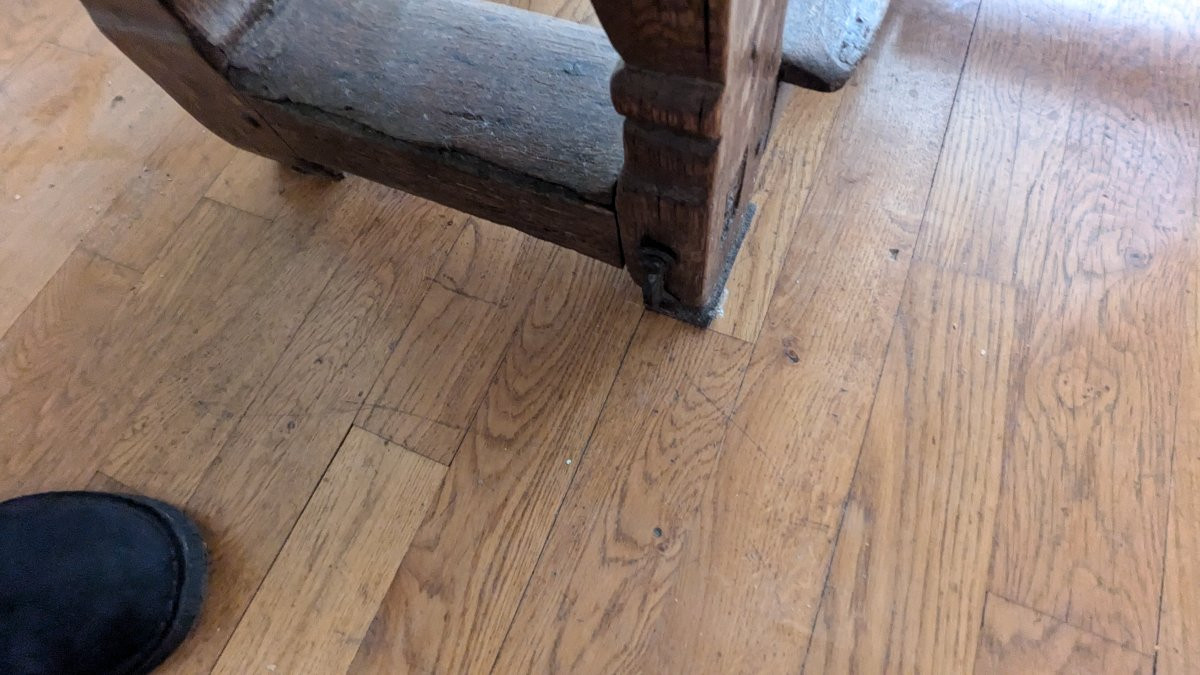 Rare 17th Century Table, Gateleg Style, Opening Legs-photo-3