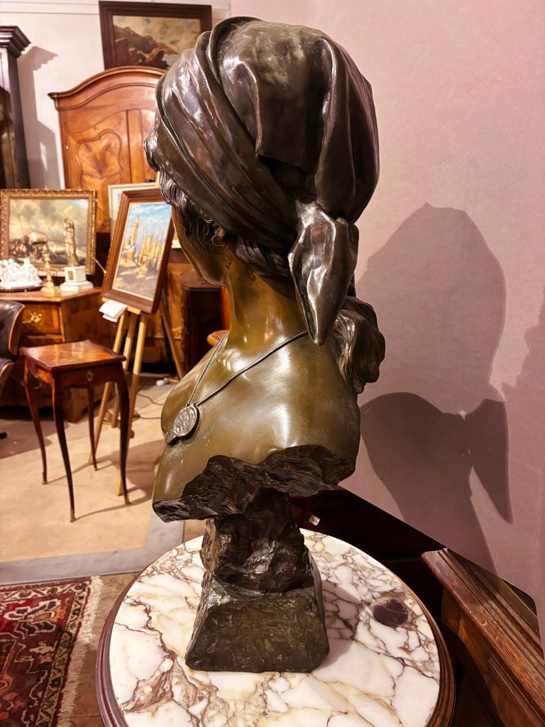 Bronze Fille de Bohème par E Villanis -photo-1