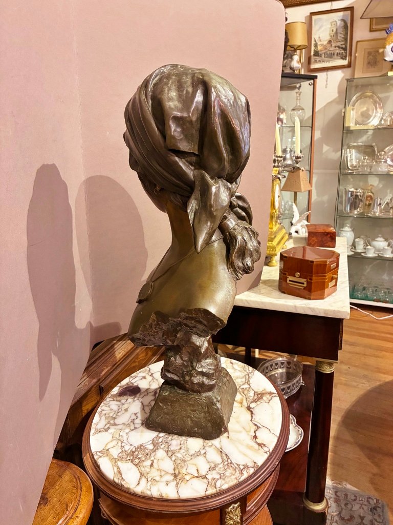 Bronze Fille de Bohème par E Villanis -photo-3