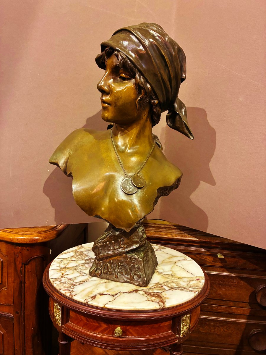 Bronze Fille de Bohème par E Villanis 