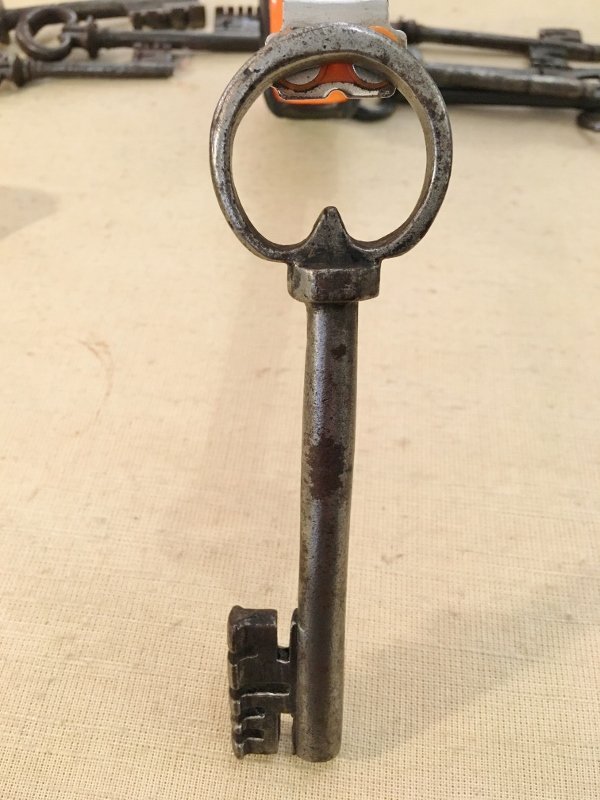 Very Nice Wrought Iron Wrench Of The 18th Century-photo-4