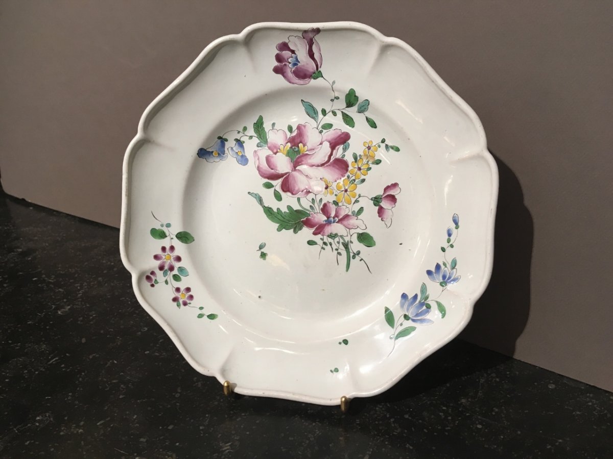 Assiette Strasbourg Joseph- Hannong  XVIII éme Siècle