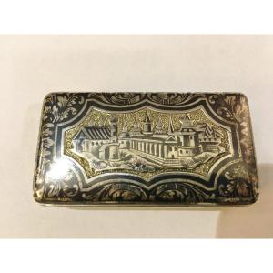 Very Beautiful Snuff Box In Niellé Silver View Of The Kremlin Early 19th Century