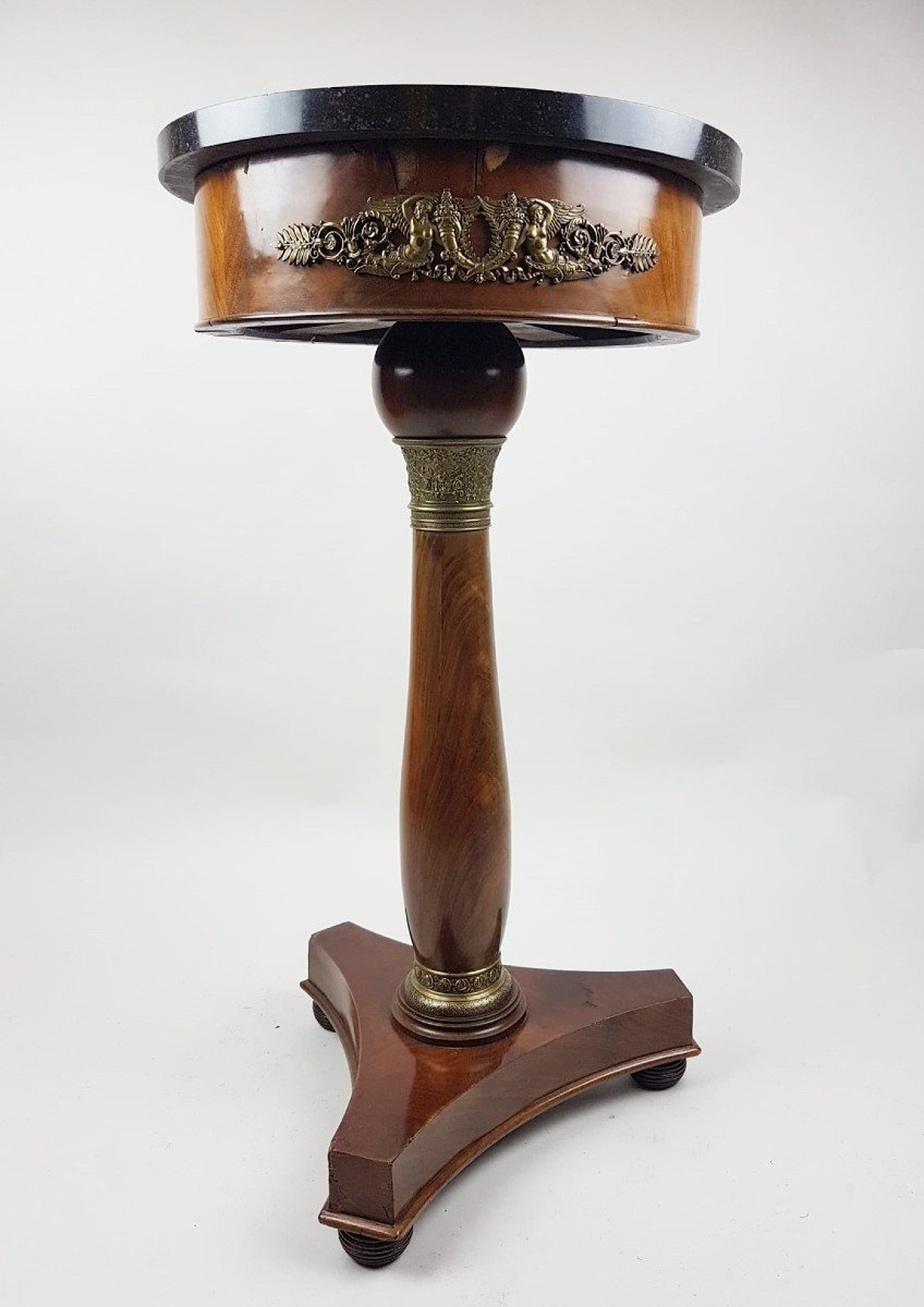 Petit Guéridon d'époque Empire En Acajou