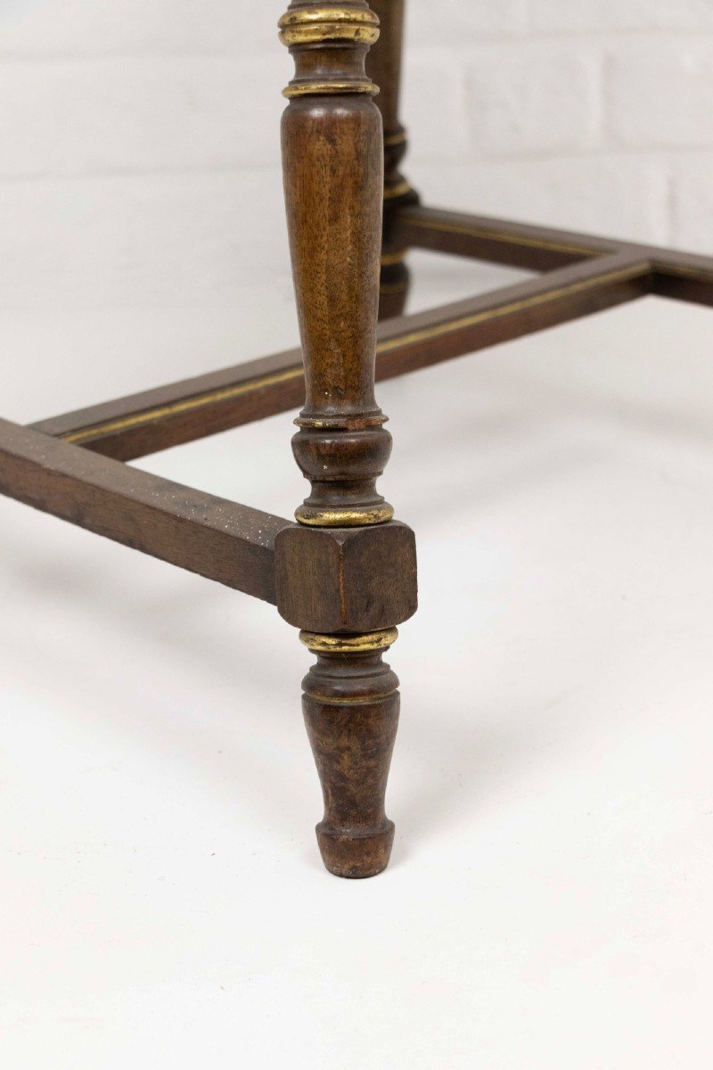 Walnut Pedestal Table-photo-4