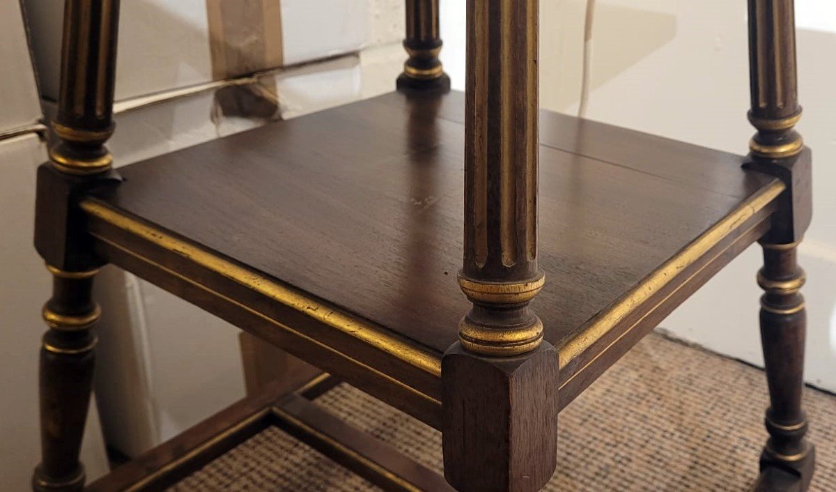 Walnut Pedestal Table-photo-2