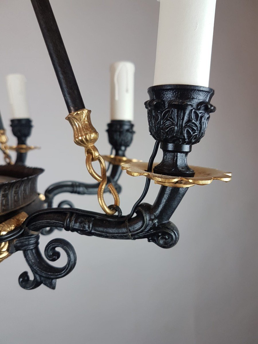 Small Restoration Period Chandelier In Bronze-photo-3