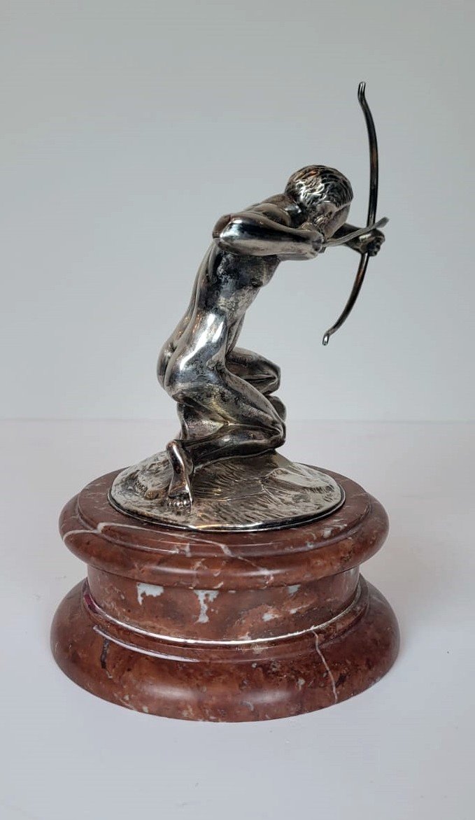 Automotive Mascot In Silver Bronze-photo-2