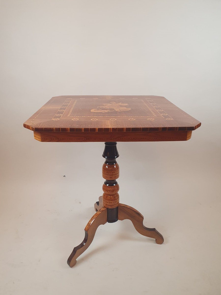 Sorrento Pedestal Table, 19th