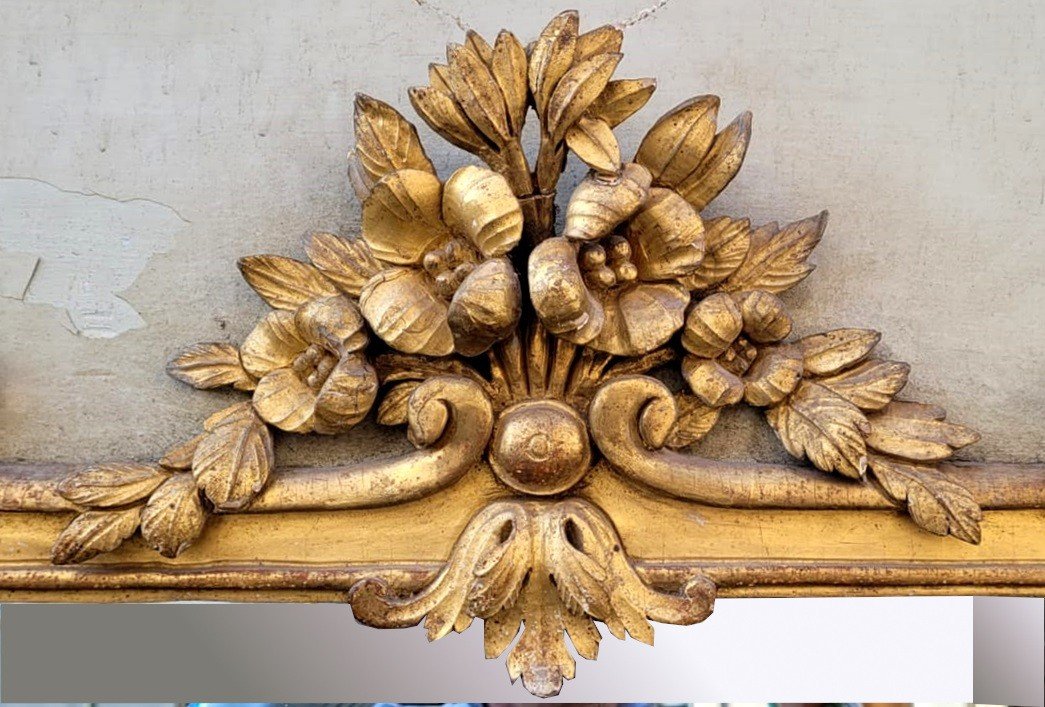 18th Century Carved Wooden Trumeau-photo-3