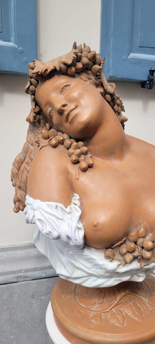 Terracotta Bust And Its Column-photo-2
