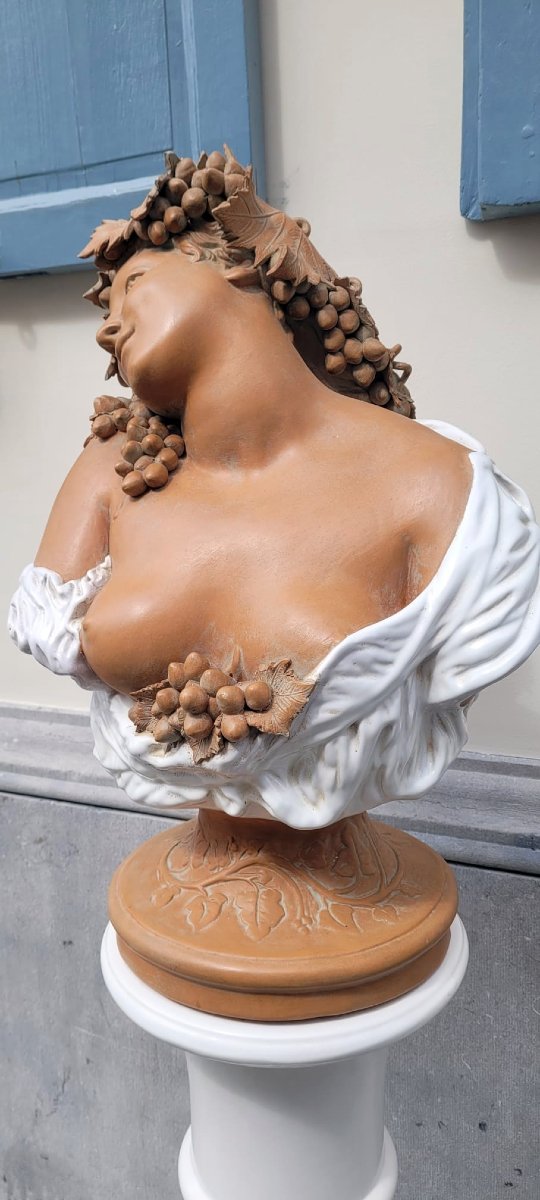 Terracotta Bust And Its Column-photo-3