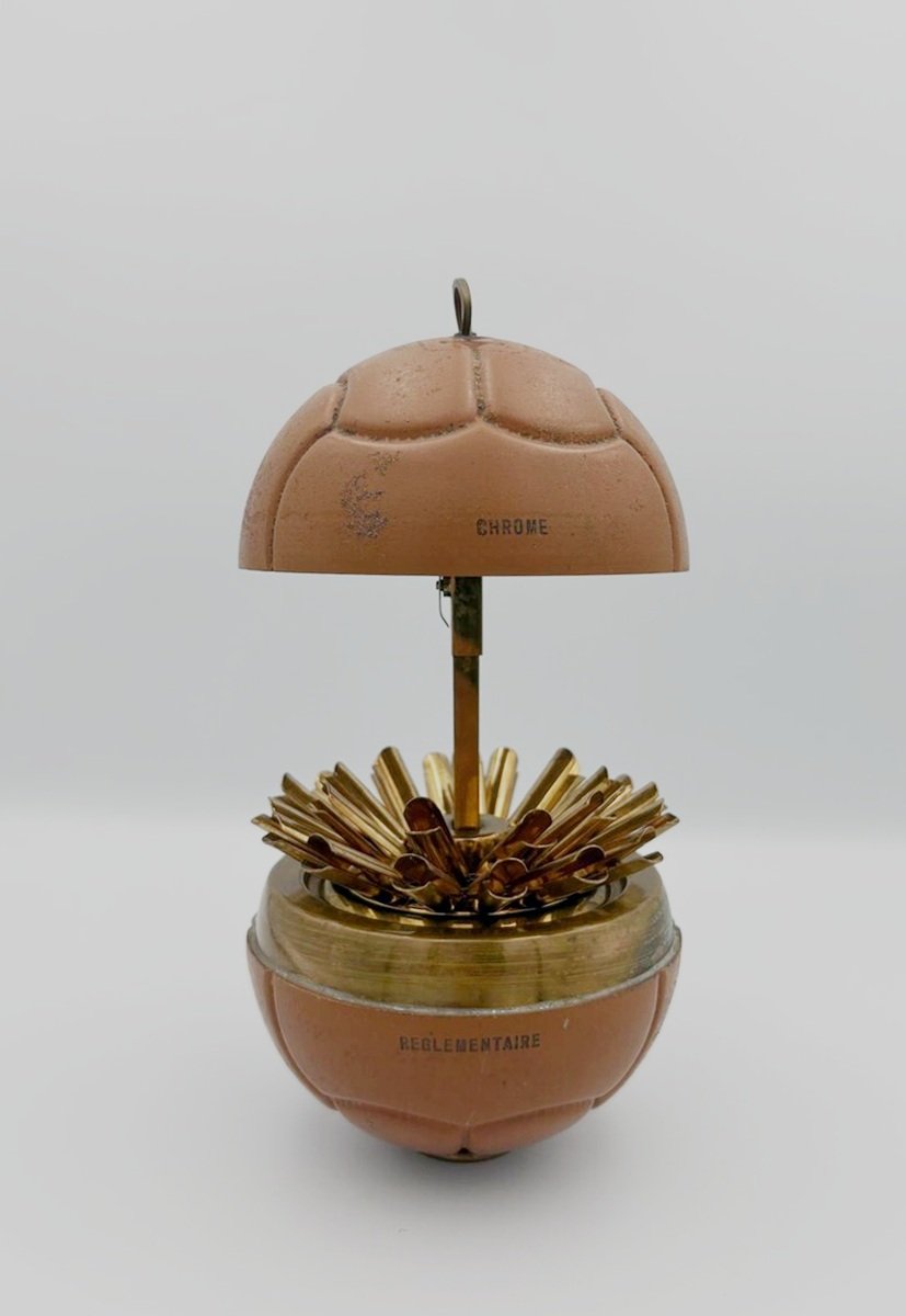 Occer Ball Cigarette Dispenser-photo-3