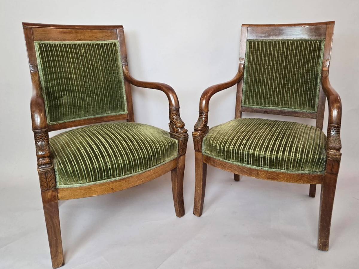 Paire de fauteuils en velours vert,  époque Empire, 19th