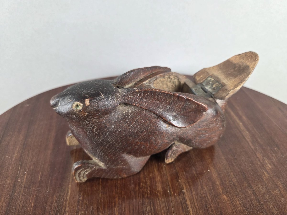 Carved Wooden Snuffbox Depicting A Rabbit, 19th Century-photo-4