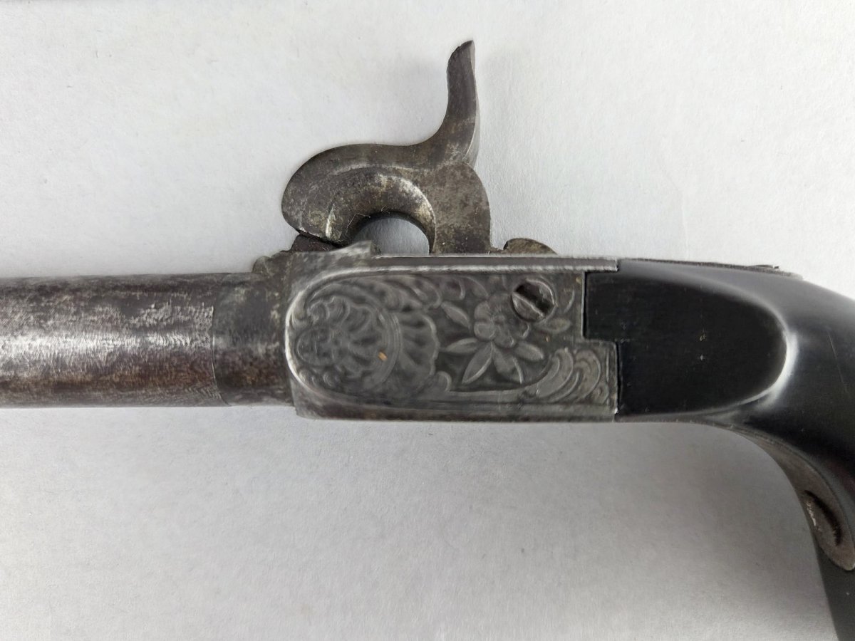 18th Century Leather Book Forming A Pistol Case, Circa 1840-photo-2