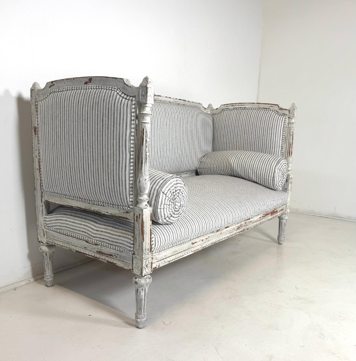 Louis XVI Style Daybed, Late 19th Century