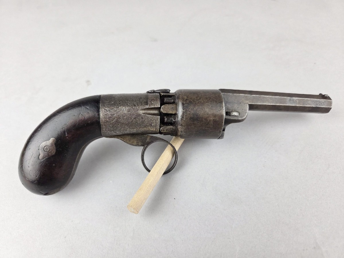 Small Transition Pistol Signed J. Houmau Breveté, Liège Circa 1850