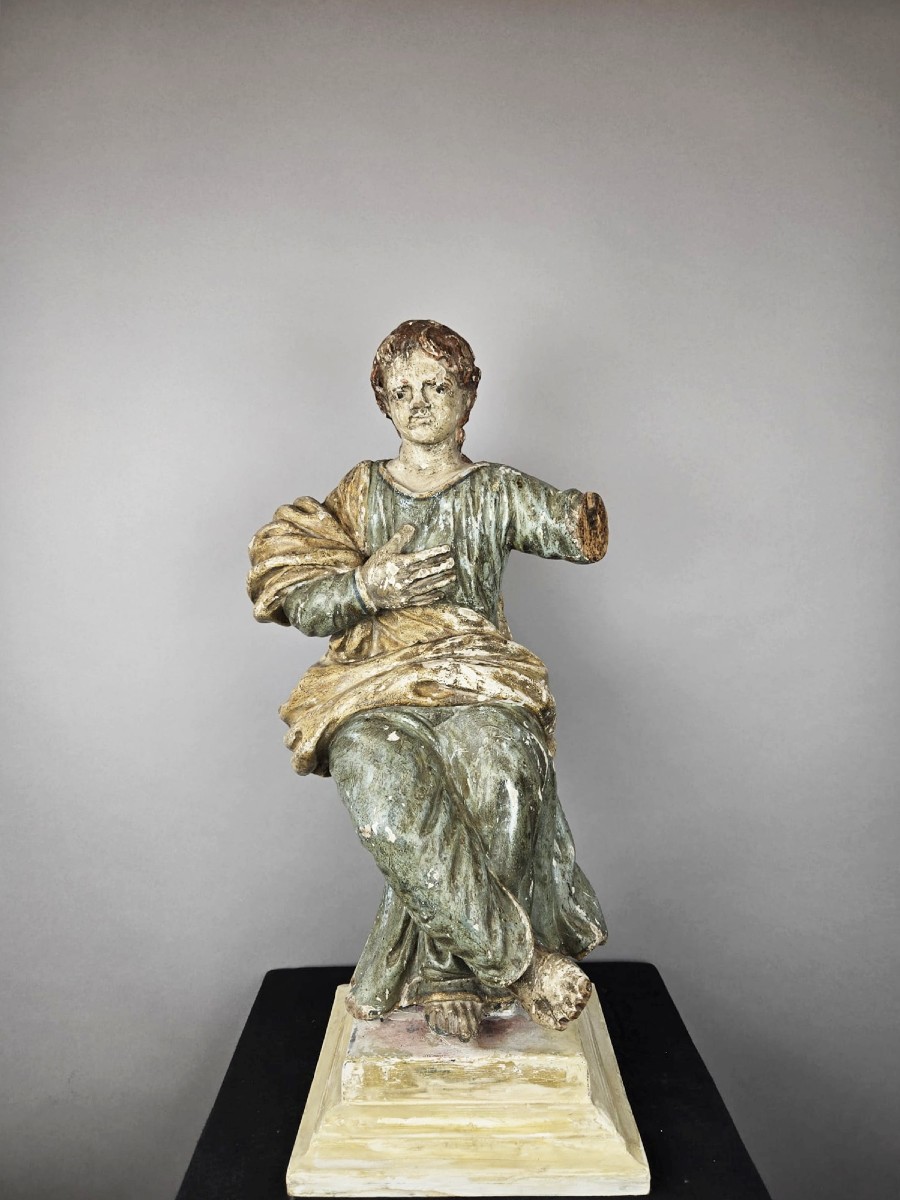 Saint en bois sculpté polychromé, 18e siècle