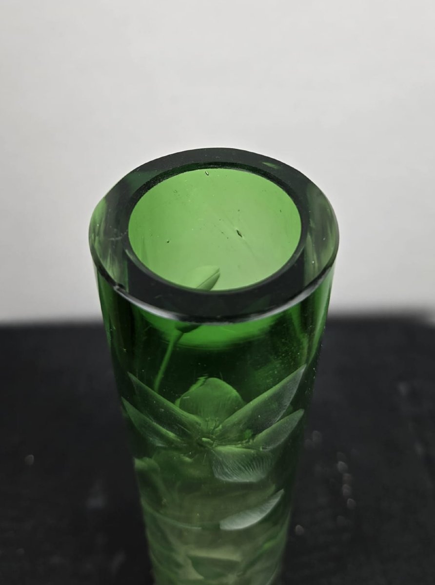 Moser Karlsbad Vase, Circa 1900 — Colorless Glass Tinted Green, Decorated With Deeply Engraved Flowers-photo-2