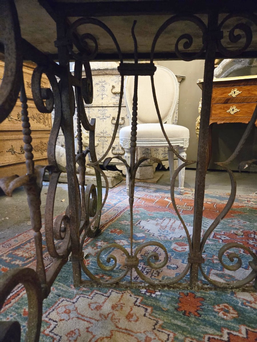 Grande table d'extérieur, piètement en fer forgé-photo-3