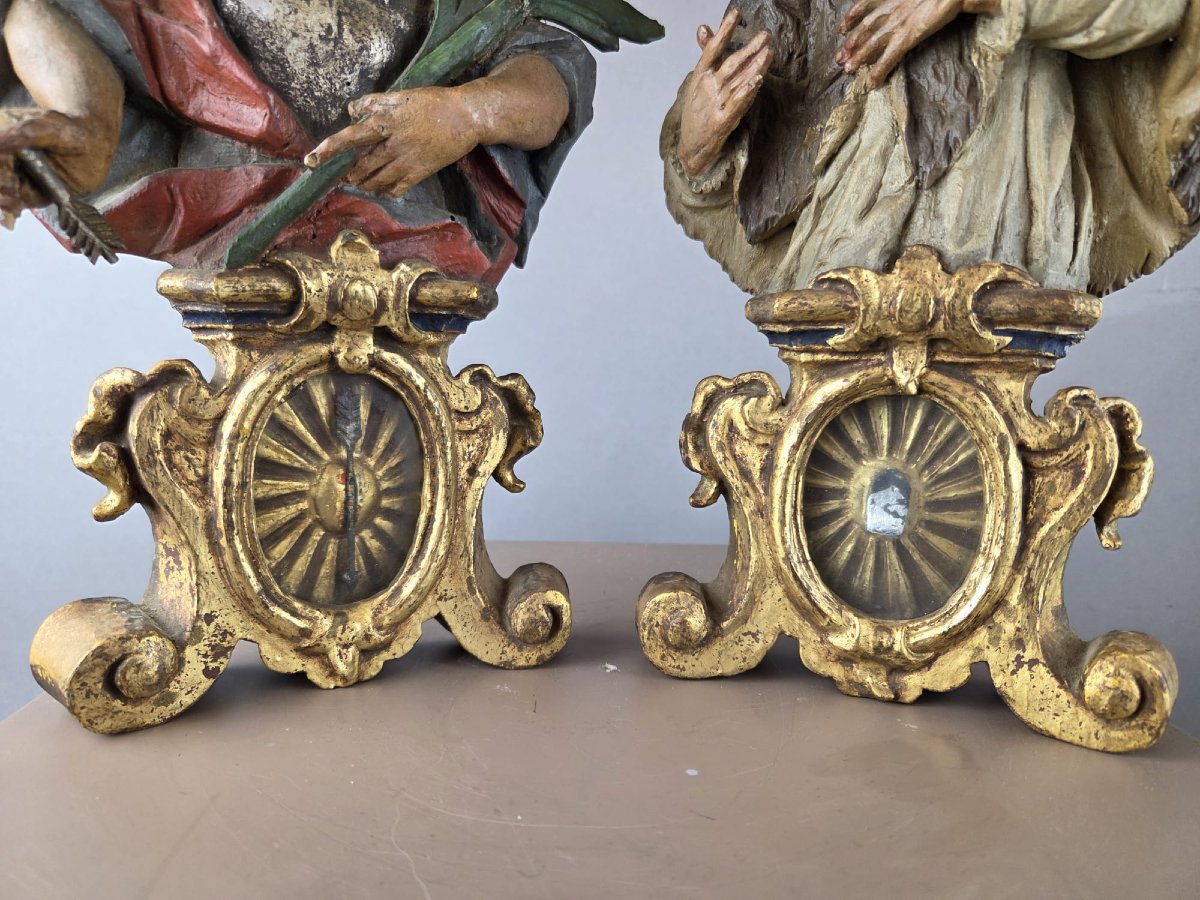 Two Finely Carved Polychrome Wooden Reliquaries, 18th Century-photo-2
