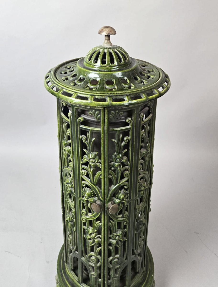 Green Enameled Cast Iron Wood-burning Stove, Circa 1900-photo-3
