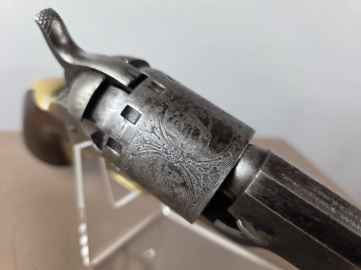 Revolver Manhattan modèle Navy 1851 en coffret-photo-2