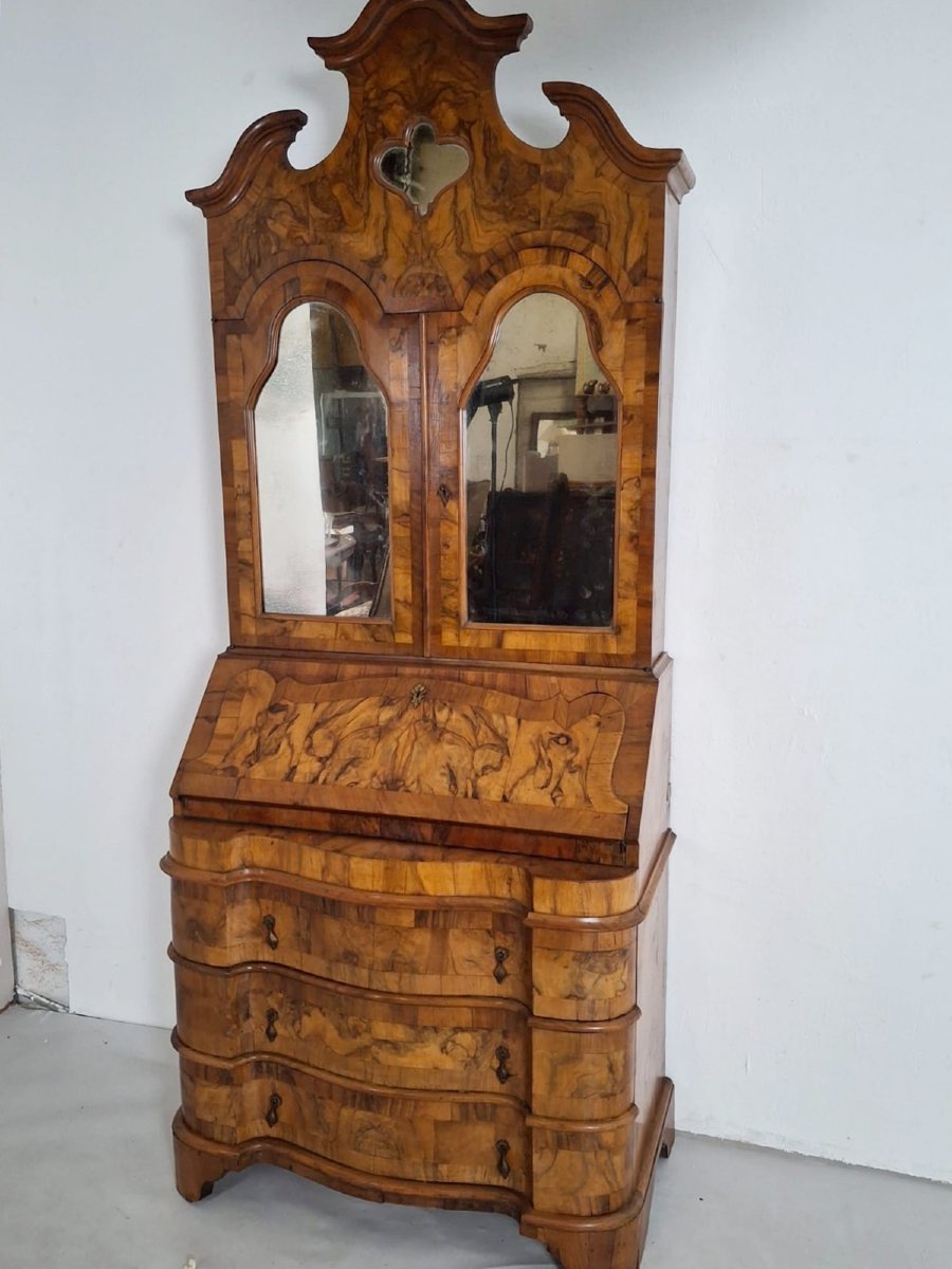 Scriban en ronce de noyer, Italie fin 18th-photo-3