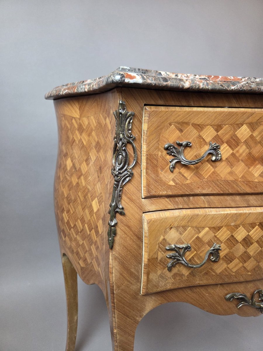 Petite commode de style Louis XV en bois marqueté, début 20th-photo-4