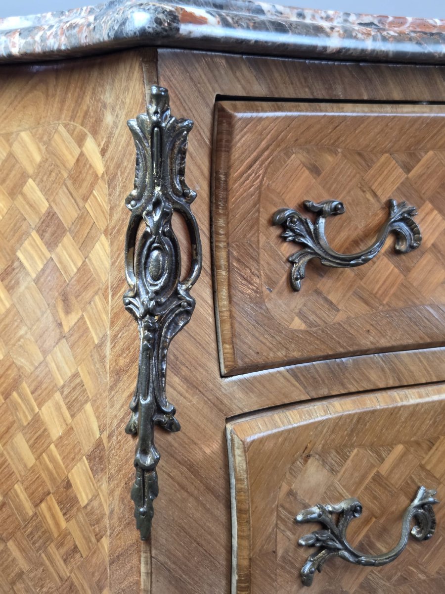 Petite commode de style Louis XV en bois marqueté, début 20th-photo-3