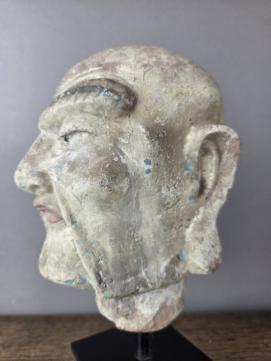 Tête de Luohan en terre cuite, soclée – XVIIIe siècle-photo-3