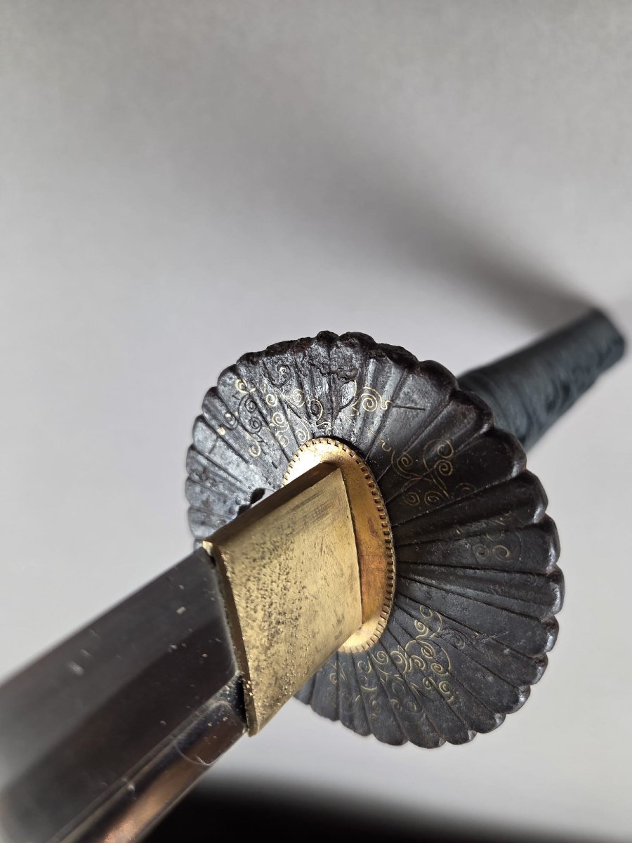 Katana, fin époque Edo, belle ligne de trempe-photo-1
