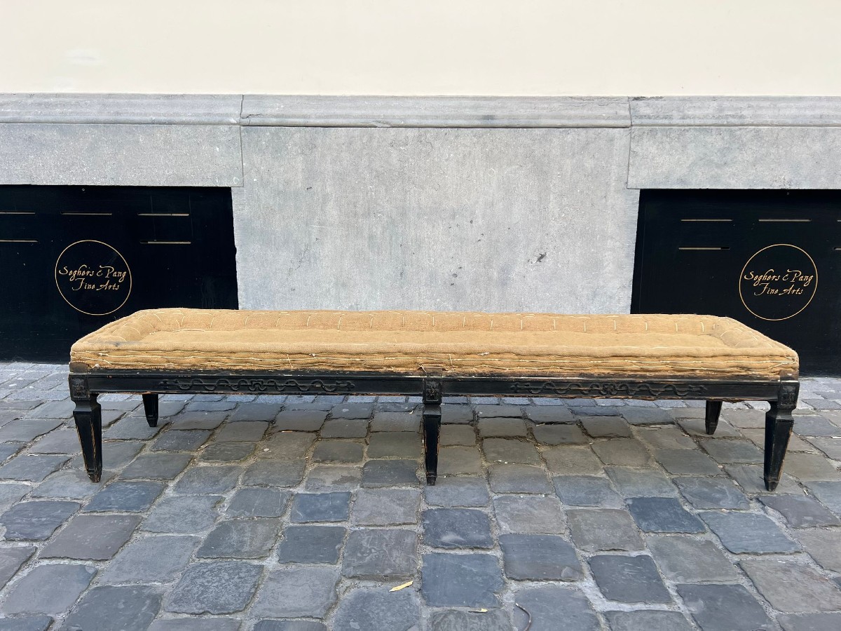 Banquette de style Louis XVI en bois laqué noir, 19th