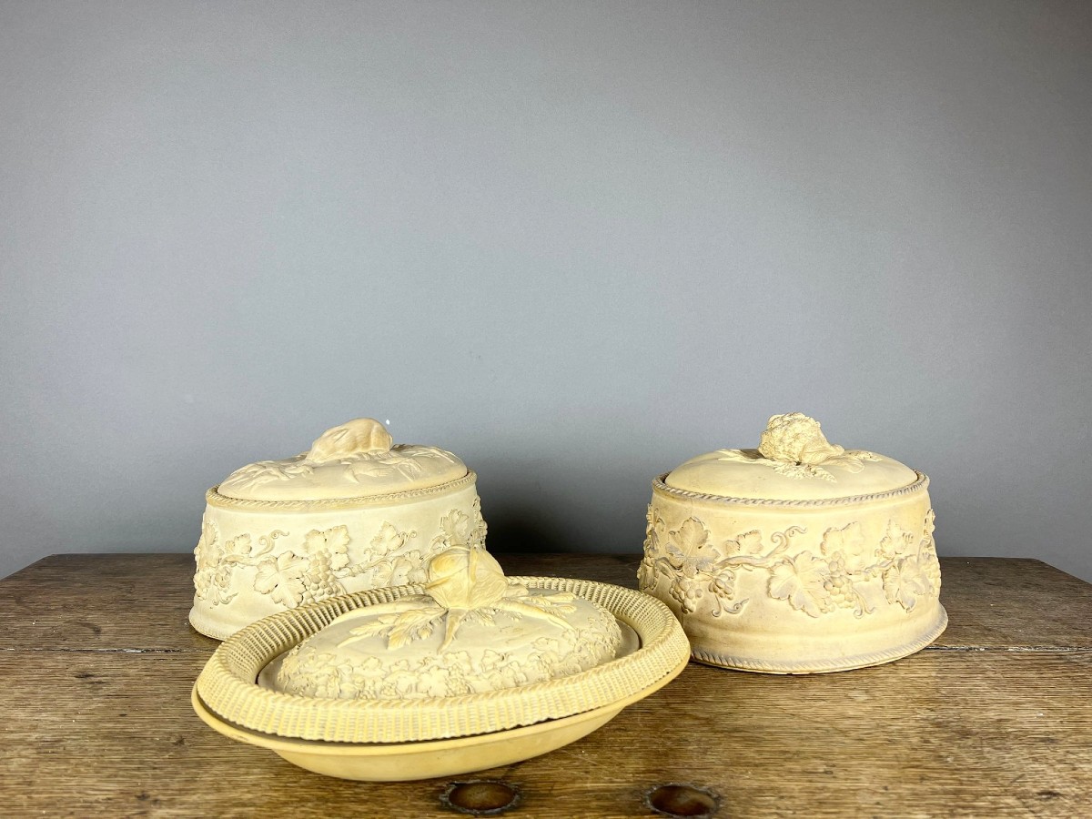 Set de trois terrines ovales en céramique anglaise, Wedgwood, XIXe siècle