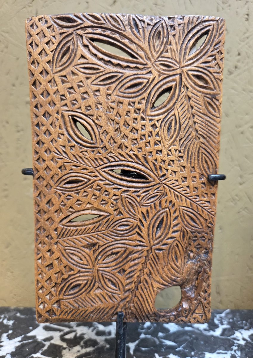 Carved Wood Lace Folder-photo-1