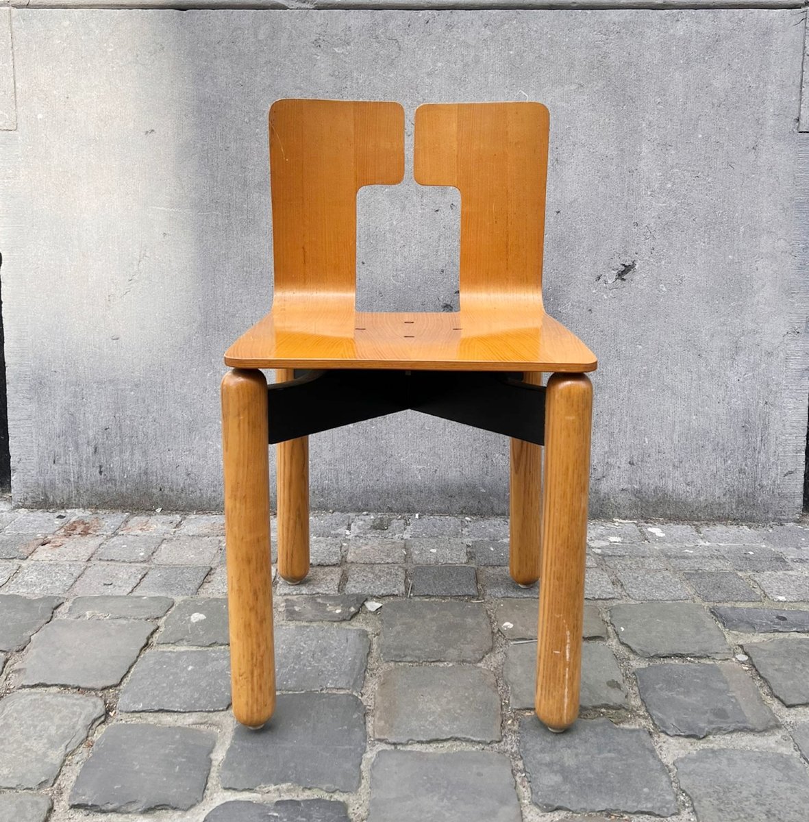 Suite de 6 chaises, en bois avec base en métal laqué, années 80-photo-4